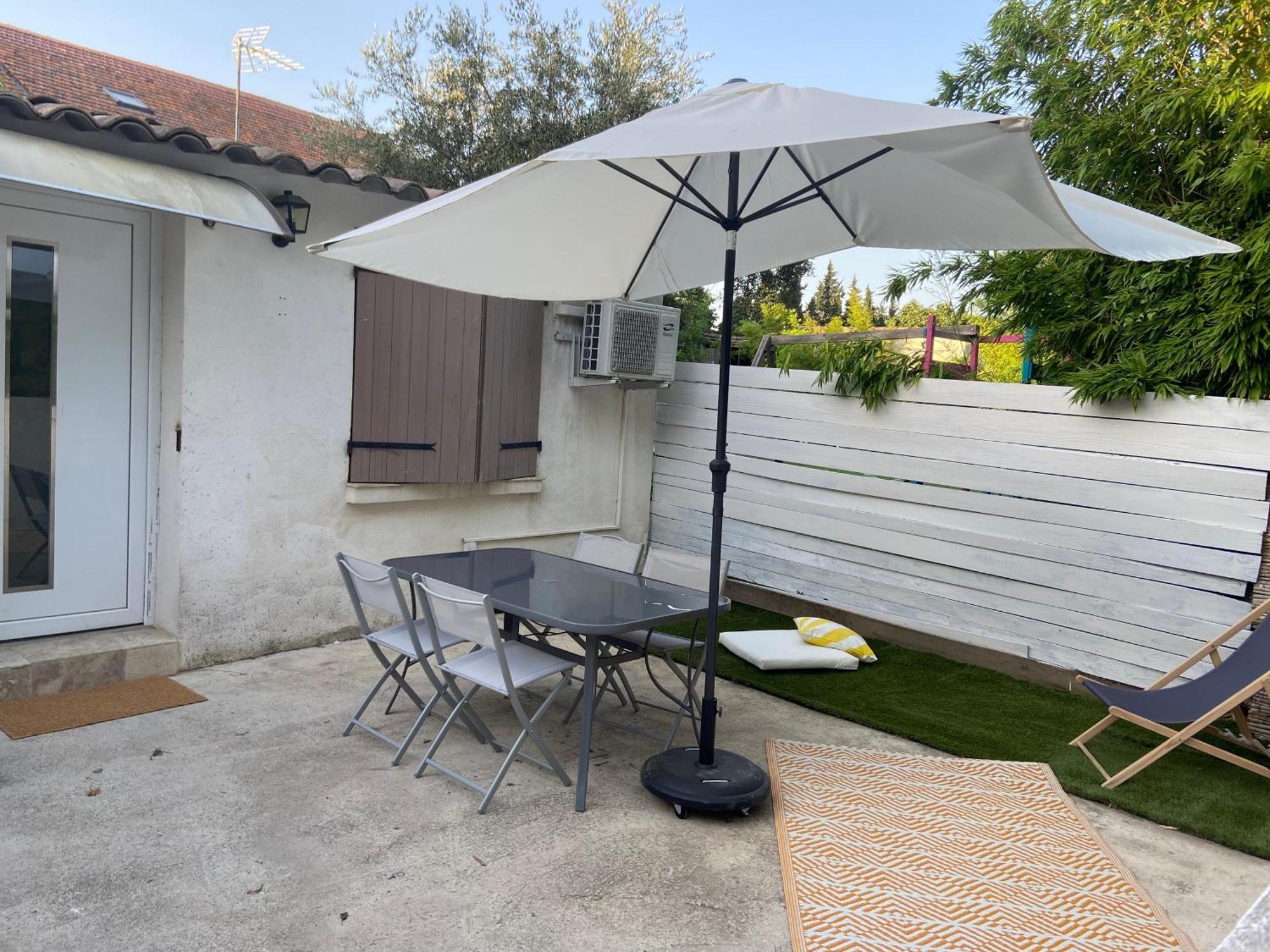 Petit Mas En Provence Villa Тараскон Екстериор снимка