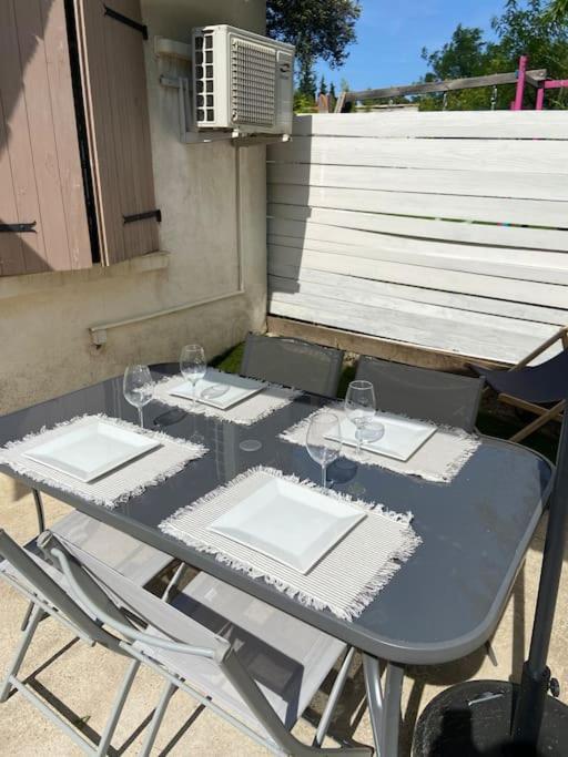 Petit Mas En Provence Villa Тараскон Екстериор снимка